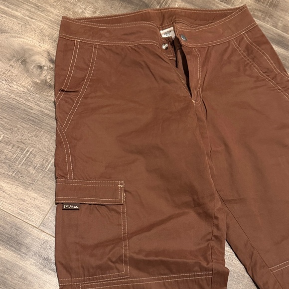 Women’s brown Prana pants - Picture 2 of 9